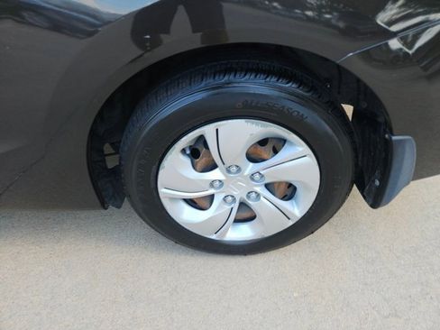 Used 2013 Honda Civic LX image 6