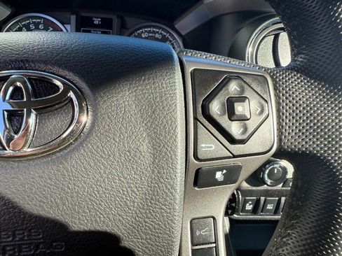 Used 2022 Toyota Tacoma SR5 w/ Trail Edition image 20