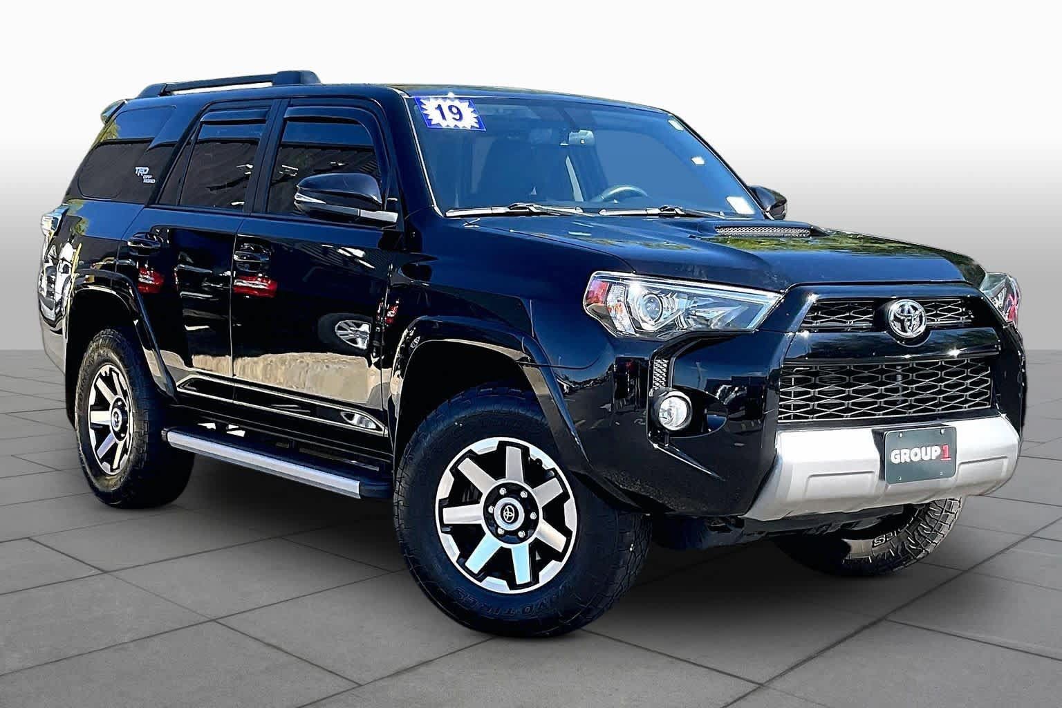 Used 2019 Toyota 4Runner TRD Off-Road Premium AWD/4WD image 3
