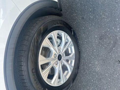 Used 2024 Ford Escape Active image 15