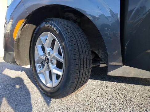 Used 2024 Kia Soul LX w/ Option Group 015 image 33