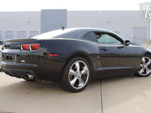 Used 2012 Chevrolet Camaro SS w/ Orange Stripe Package image 16