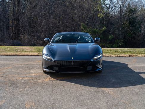 New 2024 Ferrari Roma Spider image 6