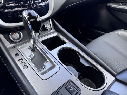 Used 2021 Nissan Murano SL image 32