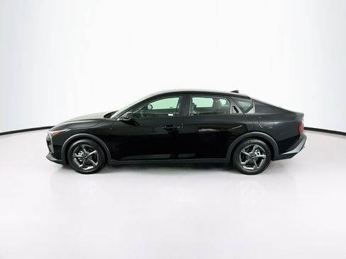 Used 2025 Kia K4 FWD image 4