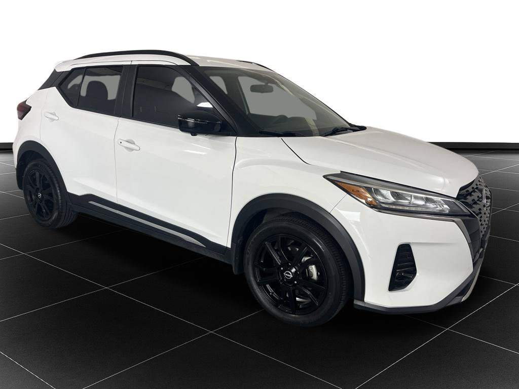 Used 2024 Nissan Kicks SR FWD image 7
