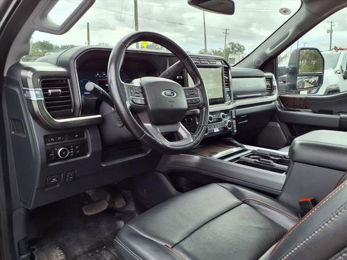 Used 2023 Ford F450 Lariat w/ Lariat Ultimate Package image 23