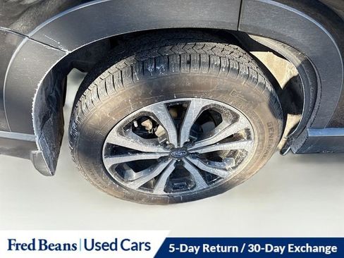 Used 2021 Subaru Forester Limited w/ Popular Package #3 image 17
