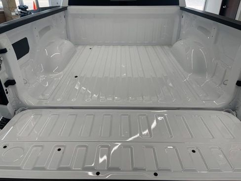 New 2026 RAM 1500 Big Horn AWD/4WD image 9