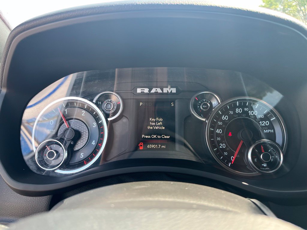 Used 2024 RAM 2500 Big Horn AWD/4WD image 16