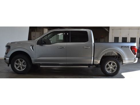 New 2025 Ford F150 XLT w/ Equipment Group 301A Standard image 4