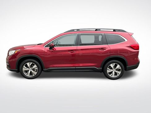 Certified 2022 Subaru Ascent Premium w/ Convenience Package image 2