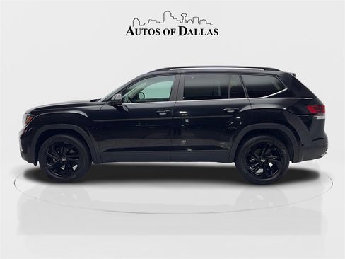 Used 2023 Volkswagen Atlas SE w/ Panoramic Sunroof Package image 5