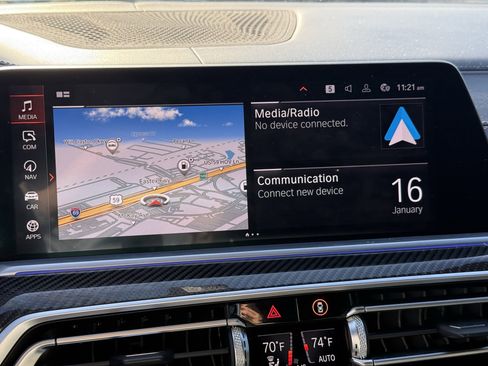 Used 2021 BMW X5 M50i w/ Premium Package image 20