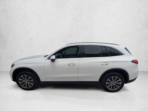 Used 2023 Mercedes-Benz GLC 300 image 8