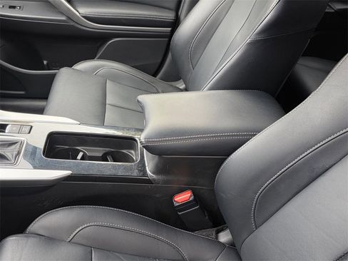 Used 2022 Mitsubishi Eclipse Cross SEL image 10