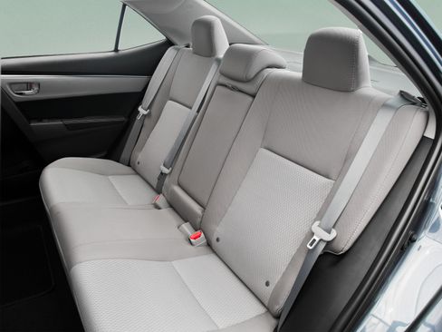 Used 2016 Toyota Corolla LE FWD image 17