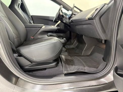 Used 2024 BMW iX xDrive50 w/ Sport Package AWD/4WD image 20