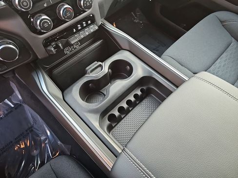 New 2026 RAM 1500 4x4 Crew Cab image 23