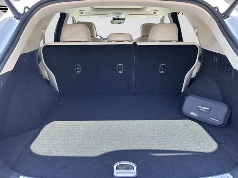 New 2026 Genesis GV70 2.5T Advanced AWD/4WD image 15