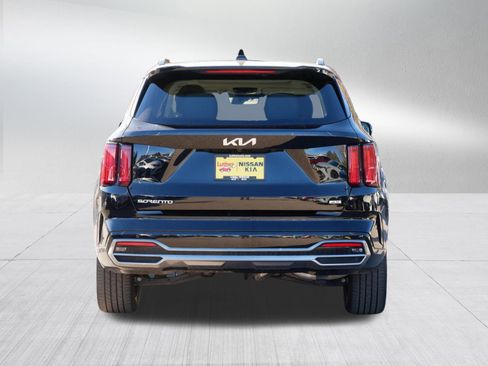 Certified 2023 Kia Sorento SX image 6