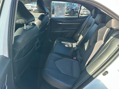 Used 2024 Toyota Camry SE image 14