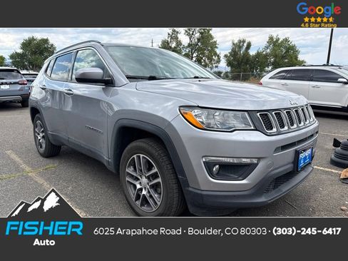 Used 2017 Jeep Compass Latitude w/ Popular Equipment Group AWD/4WD image 1