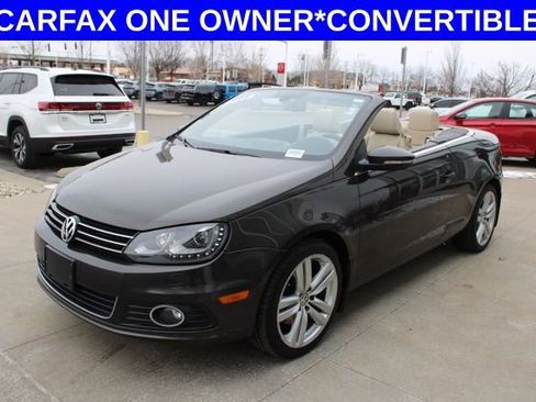 Used 2015 Volkswagen Eos Executive image 3