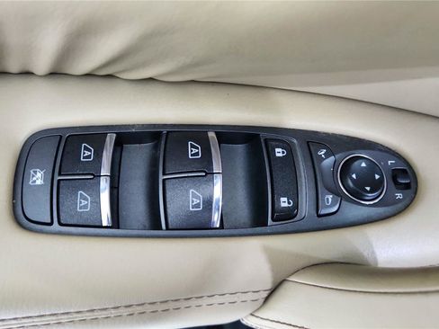 Used 2021 Nissan Armada Platinum w/ Captain's Chairs Package image 17