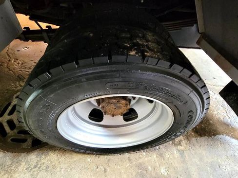 Used 2017 RAM 5500 Tradesman image 37