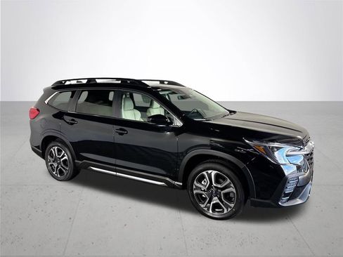New 2026 Subaru Ascent Limited image 4