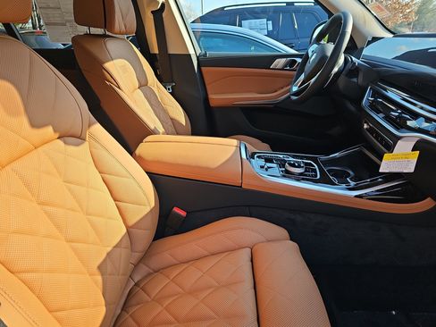 New 2026 BMW X7 xDrive40i w/ Executive Package image 10