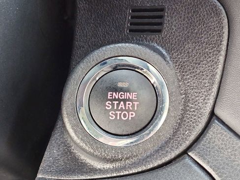 Used 2023 Subaru Outback Premium image 23