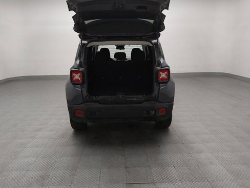Used 2022 Jeep Renegade Latitude AWD/4WD image 29