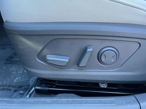 Used 2025 Hyundai Sonata SEL FWD image 22
