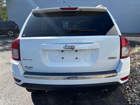 Used 2017 Jeep Compass High Altitude AWD/4WD image 5