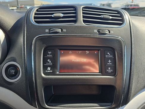 Used 2014 Dodge Journey SXT w/ Flexible Seating Group image 14