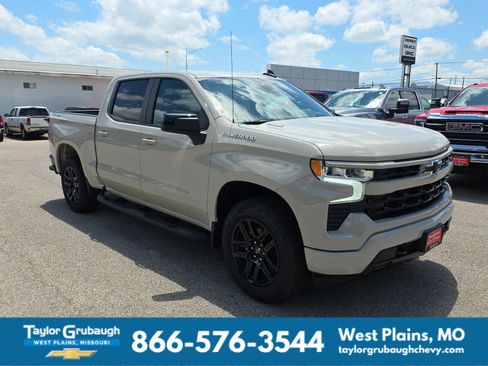 New 2026 Chevrolet Silverado 1500 RST w/ RST Select Package AWD/4WD image 2