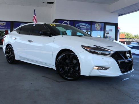 Used 2017 Nissan Maxima 3.5 S image 3