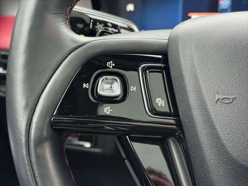 Used 2023 Lincoln Corsair Reserve w/ Equipment Group 201A image 21