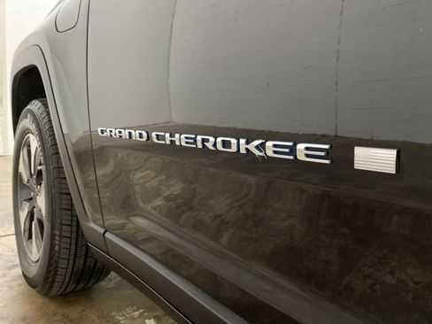 Used 2022 Jeep Grand Cherokee Limited 4xe AWD/4WD image 94