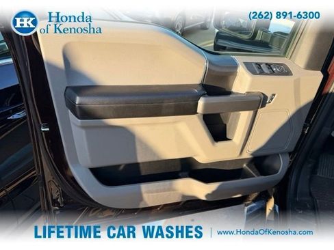 Used 2018 Ford F150 XLT w/ Equipment Group 302A Luxury AWD/4WD image 5