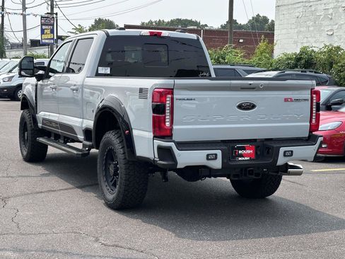 New 2026 Ford F250 Lariat w/ Black Appearance Package AWD/4WD image 4