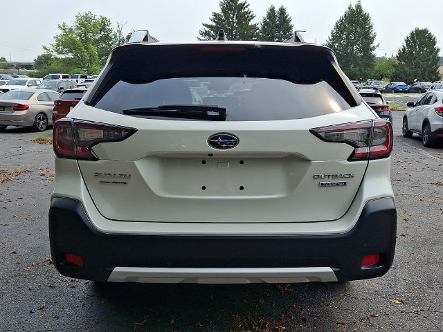 Certified 2023 Subaru Outback Touring AWD/4WD image 7