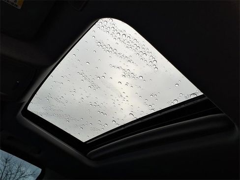 Used 2018 Chevrolet Silverado 2500 LTZ w/ Duramax Plus Package image 17