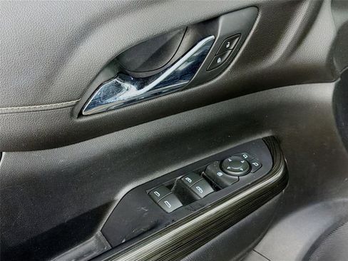 Used 2020 GMC Acadia SLT image 18