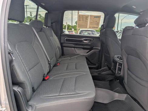 Used 2025 RAM 1500 Big Horn AWD/4WD image 12