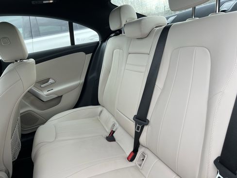 Used 2023 Mercedes-Benz CLA 250 image 31