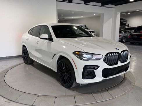 Used 2023 BMW X6 xDrive40i w/ M Sport Package AWD/4WD image 8