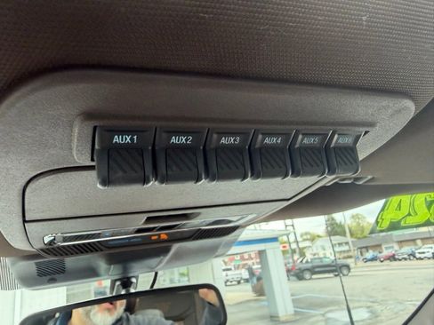 Used 2024 Ford F350 King Ranch AWD/4WD image 26
